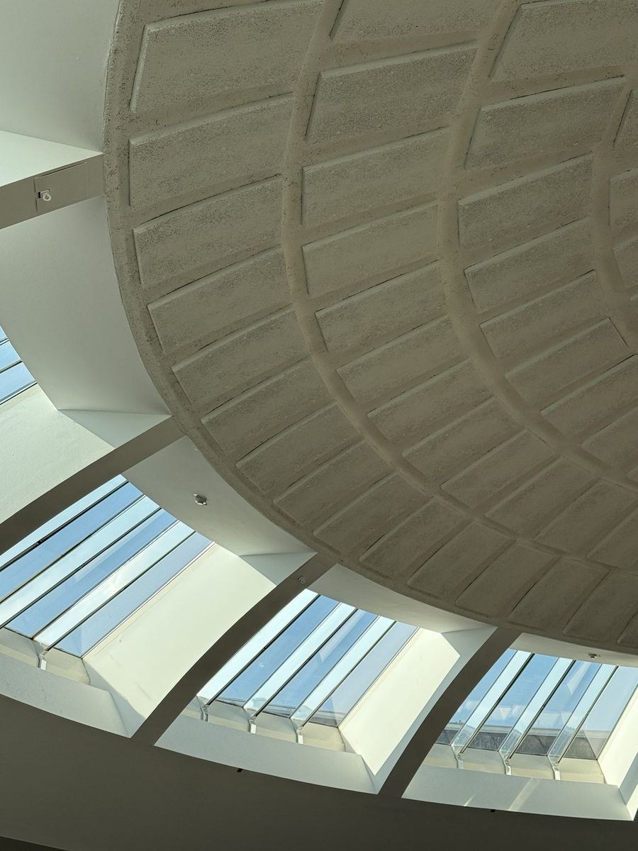 Architectural interior photograph from the Interiors series by Mo Badawi